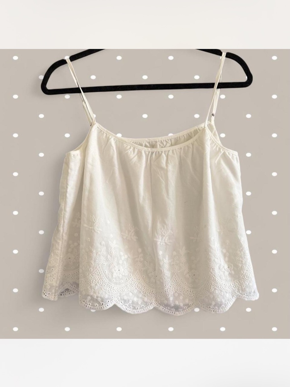 NWOT Princess Polly Cream Eyelet Scallop Hem Cami